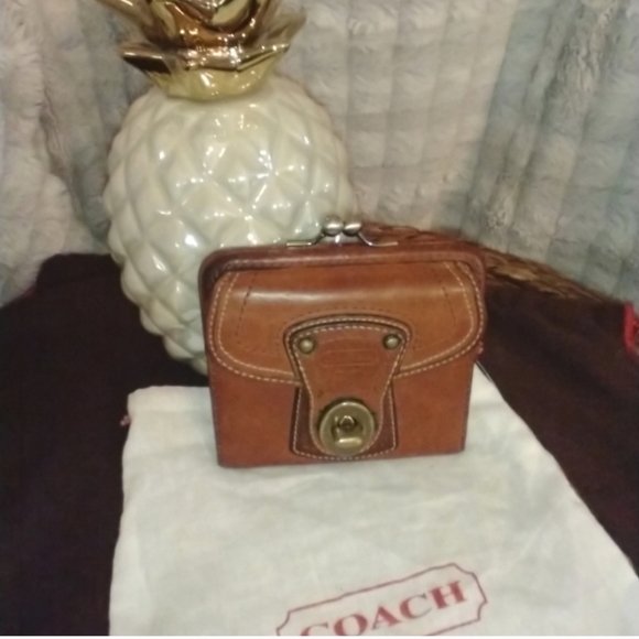 ~~COACH👜Bag & Wallet~~ - Picture 10 of 16